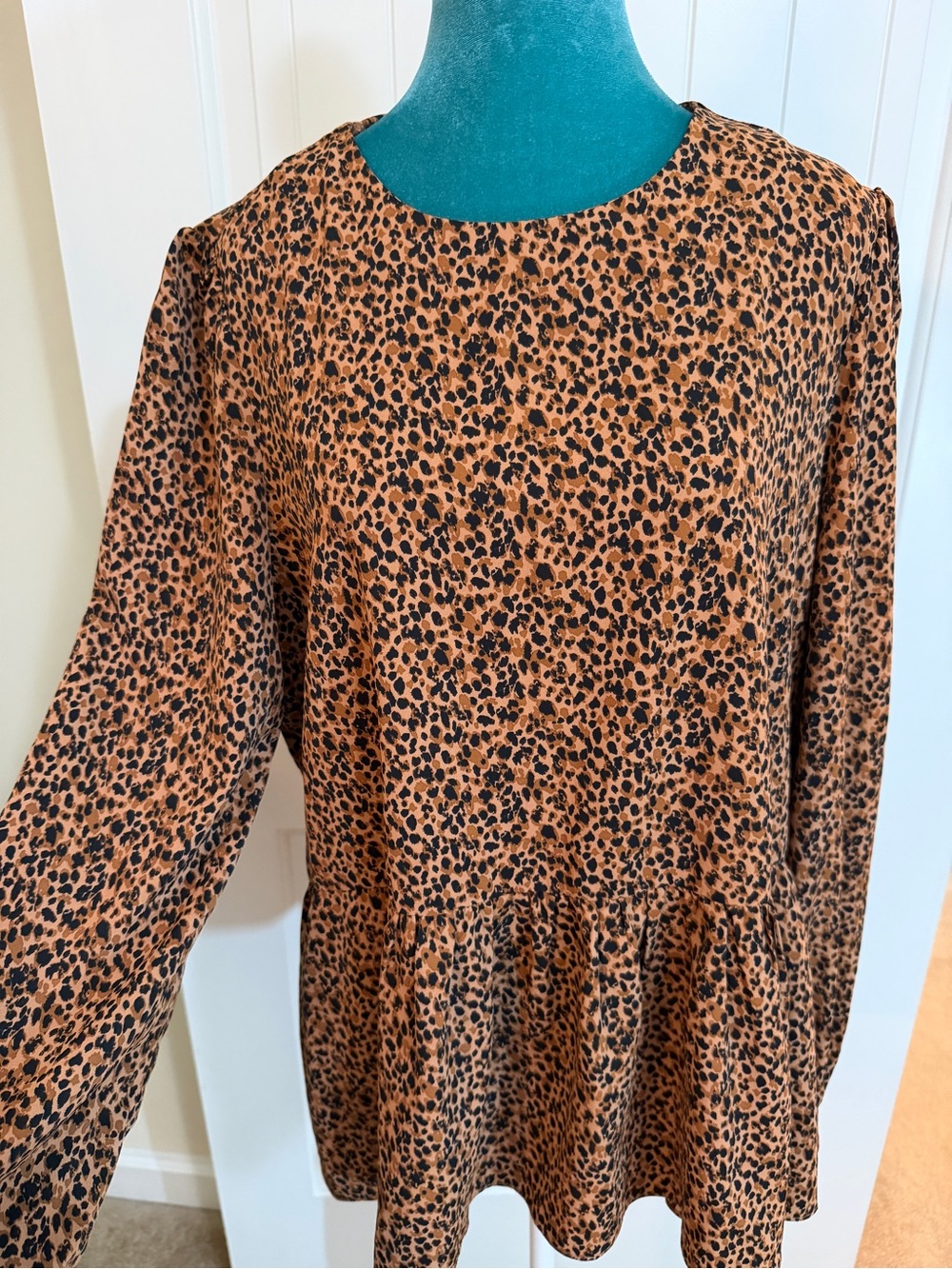 Pomander Place Leopard Print Peplum Top - Brown & Black Sz XL - Picture 15 of 17